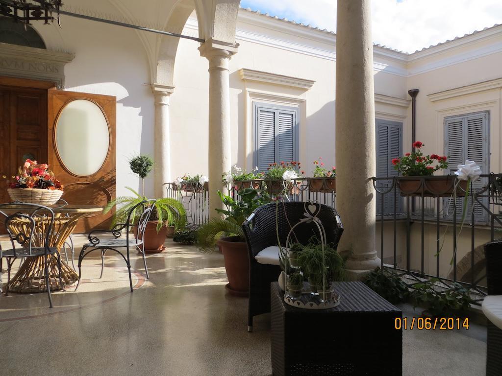 B&B Casa Cavalli 卢切拉 外观 照片